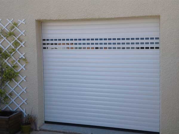 photo porte de garage enroulable electrique