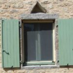 volet battant vois frise verticale avec emboiture